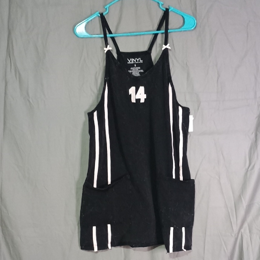 Vinyl Threads dress With Pockets